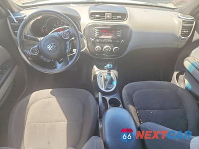 Zdjęcie 8 z 12 samochodu: 2016 KIA SOUL BASE VIN:KNDJN2A25G7389091 - miniatura
