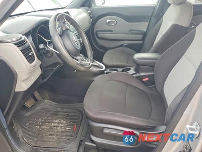 Zdjęcie 7 z 12 samochodu: 2019 KIA SOUL BASE VIN:KNDJN2A25K7023642 - miniatura