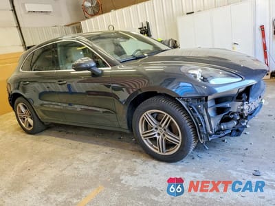 Czwarte zdjęcie samochodu z boku: 2020 PORSCHE MACAN S VIN:WP1AB2A54LLB36248 - miniatura