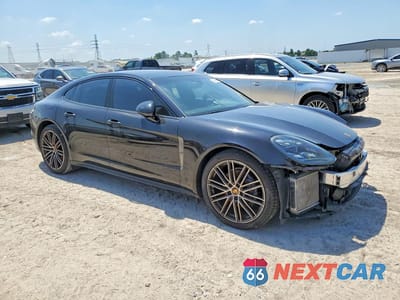 Czwarte zdjęcie samochodu z boku: 2022 PORSCHE PANAMERA BASE VIN:WP0AJ2A78NL102158 - miniatura