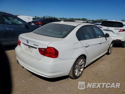 Trzecie zdjęcie samochodu z tyłu: 2011 BMW 328I XI VIN:WBAPK7C55BA821596 - miniatura