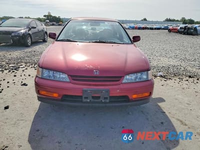 Piąte zdjęcie samochodu w środku: 1994 HONDA ACCORD LX VIN:JHMCD5641RC033530 - miniatura