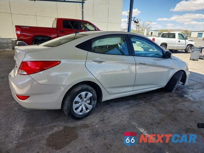 Trzecie zdjęcie samochodu z tyłu: 2017 HYUNDAI ACCENT SE VIN:KMHCT4AE9HU252853 - miniatura