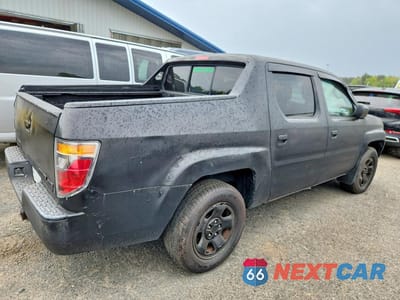 Trzecie zdjęcie samochodu z tyłu: 2008 HONDA RIDGELINE RT VIN:2HJYK16258H526705 - miniatura