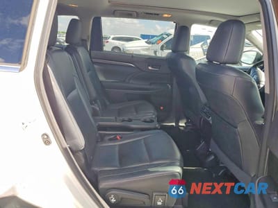 Zdjęcie 10 z 12 samochodu: 2015 TOYOTA HIGHLANDER LIMITED PLATINUM VIN:5TDDKRFH5FS075585 - miniatura