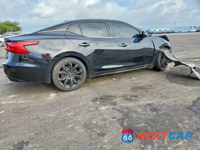 Trzecie zdjęcie samochodu z tyłu: 2016 NISSAN MAXIMA PLATINUM VIN:1N4AA6AP9GC418099 - miniatura