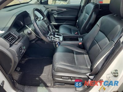 Zdjęcie 7 z 12 samochodu: 2020 HONDA PILOT EXL VIN:5FNYF6H58LB065186 - miniatura