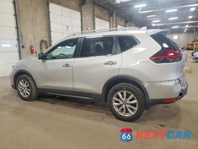 Drugie zdjęcie samochodu z przodu: 2018 NISSAN ROGUE SV VIN:5N1AT2MV5JC809633 - miniatura