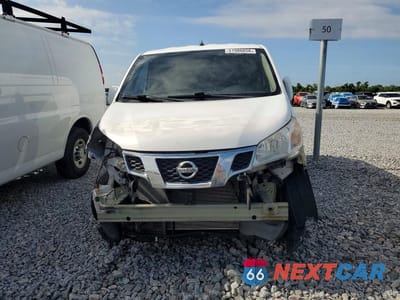 Piąte zdjęcie samochodu w środku: 2017 NISSAN NV200 SV VIN:3N6CM0KN6HK701573 - miniatura