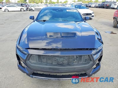 Piąte zdjęcie samochodu w środku: 2024 FORD MUSTANG GT VIN:1FA6P8CF9R5424321 - miniatura