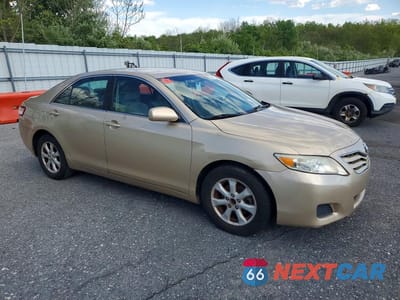 Czwarte zdjęcie samochodu z boku: 2011 TOYOTA CAMRY LE VIN:4T1BF3EK7BU753051 - miniatura