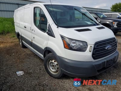 Czwarte zdjęcie samochodu z boku: 2017 FORD TRANSIT 150 DELIVERY VAN VIN:1FTYE1ZM3HKA91491 - miniatura