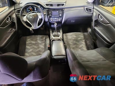 Zdjęcie 8 z 13 samochodu: 2014 NISSAN ROGUE SV VIN:5N1AT2MV7EC763261 - miniatura