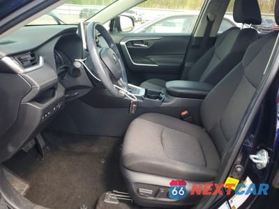 Zdjęcie 7 z 14 samochodu: 2019 TOYOTA RAV4 HYBRID XLE VIN:JTMRWRFV6KD023436 - miniatura