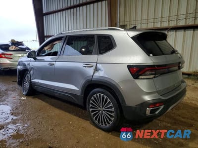 Drugie zdjęcie samochodu z przodu: 2025 VOLKSWAGEN TAOS SE VIN:3VVSC7B21SM040838 - miniatura