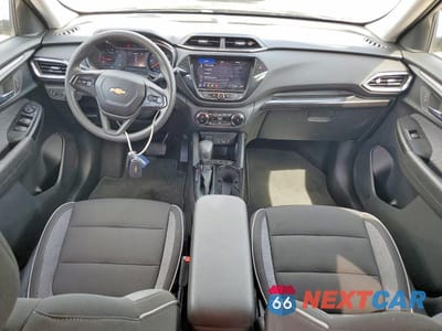 Zdjęcie 8 z 12 samochodu: 2022 CHEVROLET TRAILBLAZER LT VIN:KL79MPSL1NB077268 - miniatura