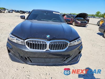 Piąte zdjęcie samochodu w środku: 2023 BMW 330I VIN:3MW69FF00P8D57086 - miniatura