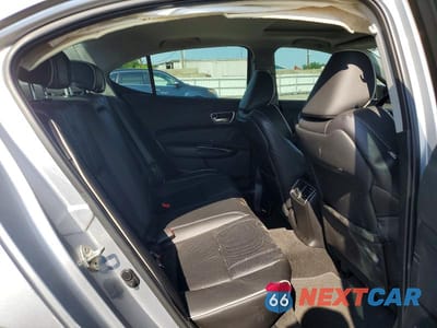 Zdjęcie 10 z 12 samochodu: 2019 ACURA TLX TECHNOLOGY VIN:19UUB2F4XKA008882 - miniatura