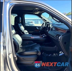 Piąte zdjęcie samochodu w środku: 2020 LINCOLN NAVIGATOR RESERVE VIN:5LMJJ2LT0LEL22530 - miniatura