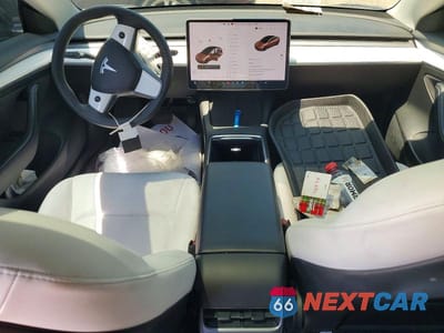 Zdjęcie 8 z 12 samochodu: 2022 TESLA MODEL 3 VIN:5YJ3E1EA1NF102549 - miniatura