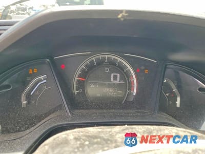 Zdjęcie 9 z 12 samochodu: 2018 HONDA CIVIC LX VIN:2HGFC2F54JH608487 - miniatura