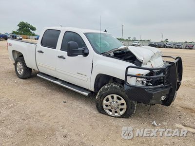 Czwarte zdjęcie samochodu z boku: 2012 CHEVROLET SILVERADO K2500 HEAVY DUTY LT VIN:1GC1KXC82CF243075 - miniatura