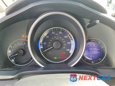 Zdjęcie 9 z 12 samochodu: 2018 HONDA FIT SPORT VIN:3HGGK5G60JM706790 - miniatura
