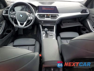 Zdjęcie 8 z 12 samochodu: 2021 BMW 330XI VIN:3MW5R7J01M8B55734 - miniatura