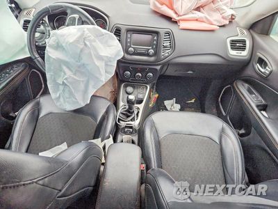 Zdjęcie 8 z 14 samochodu: 2017 JEEP COMPASS LATITUDE VIN:3C4NJDBB7HT674637 - miniatura