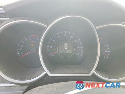 Zdjęcie 9 z 12 samochodu: 2015 KIA OPTIMA LX VIN:5XXGM4A72FG480054 - miniatura
