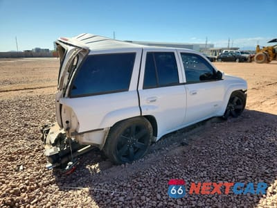 Trzecie zdjęcie samochodu z tyłu: 2007 CHEVROLET TRAILBLAZER SS VIN:1GNES13H372159320 - miniatura