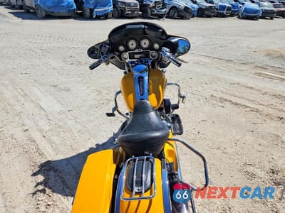 Zdjęcie 6 z 8 samochodu: 2013 HARLEY-DAVIDSON FLHX STREET GLIDE VIN:1HD1KBM19DB667848 - miniatura