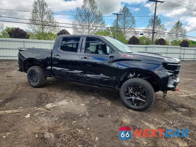 Czwarte zdjęcie samochodu z boku: 2024 CHEVROLET SILVERADO K1500 LT TRAIL BOSS VIN:3GCUDFED5RG144558 - miniatura