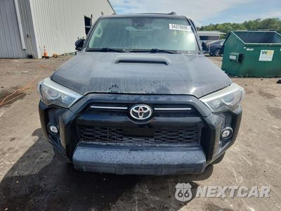 Piąte zdjęcie samochodu w środku: 2021 TOYOTA 4RUNNER TRD OFF-ROAD PREMIUM VIN:JTERU5JR4M5873213 - miniatura