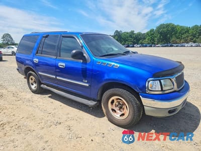 Czwarte zdjęcie samochodu z boku: 2001 FORD EXPEDITION XLT VIN:1FMRU15W81LB18825 - miniatura
