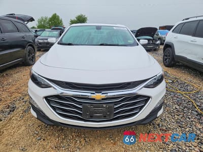 Piąte zdjęcie samochodu w środku: 2021 CHEVROLET MALIBU LT VIN:1G1ZD5ST2MF045890 - miniatura