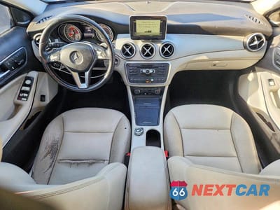 Zdjęcie 8 z 12 samochodu: 2015 MERCEDES-BENZ GLA 250 4MATIC VIN:WDCTG4GB2FJ034364 - miniatura