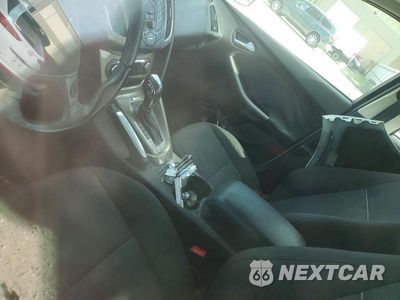 Zdjęcie 8 z 12 samochodu: 2012 FORD FOCUS SEL VIN:1FAHP3H25CL162267 - miniatura