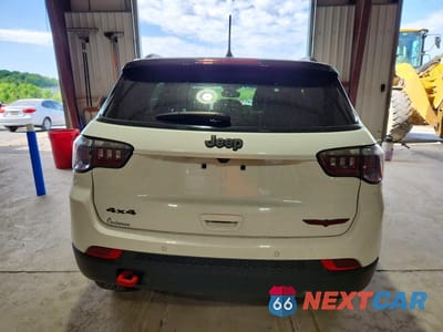 Zdjęcie 6 z 13 samochodu: 2025 JEEP COMPASS TRAILHAWK VIN:3C4NJDDN5ST532835 - miniatura
