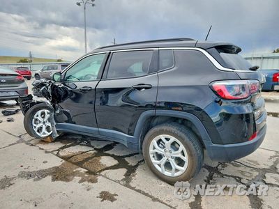 Drugie zdjęcie samochodu z przodu: 2024 JEEP COMPASS LATITUDE VIN:3C4NJDBN0RT154727 - miniatura