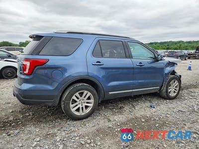 Trzecie zdjęcie samochodu z tyłu: 2019 FORD EXPLORER XLT VIN:1FM5K8D81KGA92885 - miniatura