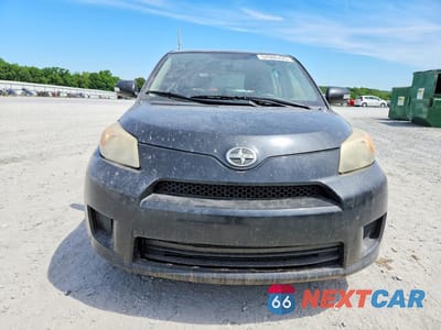 Piąte zdjęcie samochodu w środku: 2013 SCION XD BASE VIN:JTKKUPB42D1030857 - miniatura