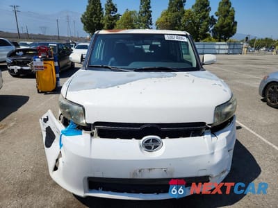 Piąte zdjęcie samochodu w środku: 2012 SCION XB BASE VIN:JTLZE4FE7CJ008974 - miniatura