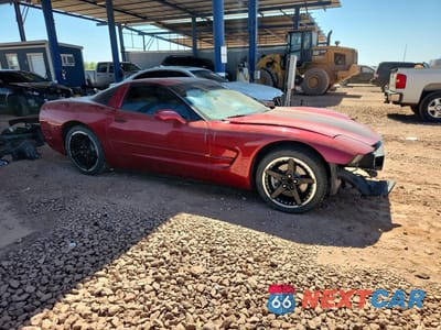 Czwarte zdjęcie samochodu z boku: 2002 CHEVROLET CORVETTE VIN:1G1YY22G325132573 - miniatura