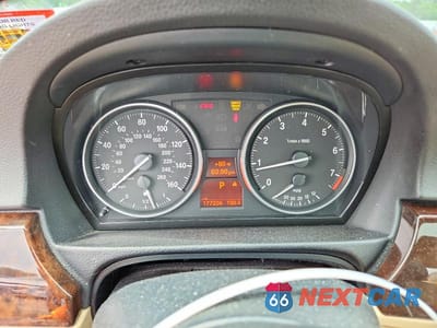 Zdjęcie 9 z 13 samochodu: 2011 BMW 328 XI SULEV VIN:WBAPK5G51BNN29094 - miniatura