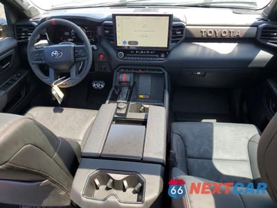 Zdjęcie 8 z 13 samochodu: 2026 TOYOTA SEQUOIA TRD PRO VIN:7SVAAABA1TX077653 - miniatura