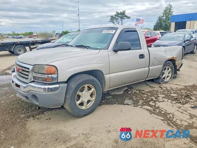 2004 GMC NEW SIERRA C1500 1GTEC14T94Z201338 - główne zdjęcie licytacji z USA - miniatura
