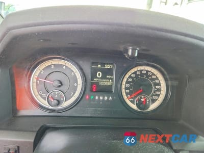 Zdjęcie 9 z 12 samochodu: 2016 RAM 1500 ST VIN:1C6RR7FG8GS392645 - miniatura