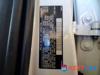 Zdjęcie 14 z 14 samochodu: 2020 VOLVO XC60 T5 MOMENTUM VIN:YV4102RK3L1511489 - miniatura