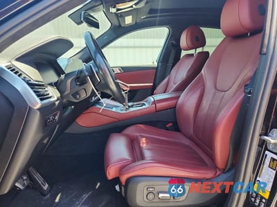 Zdjęcie 7 z 13 samochodu: 2022 BMW X6 XDRIVE40I VIN:5UXCY6C0XN9J04226 - miniatura